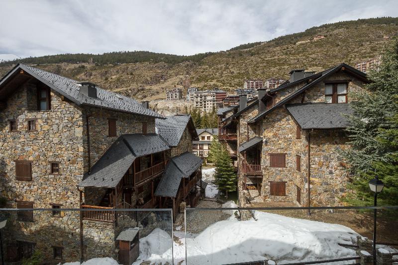 Pierre & Vacances Andorra El Tarter Exteriör bild